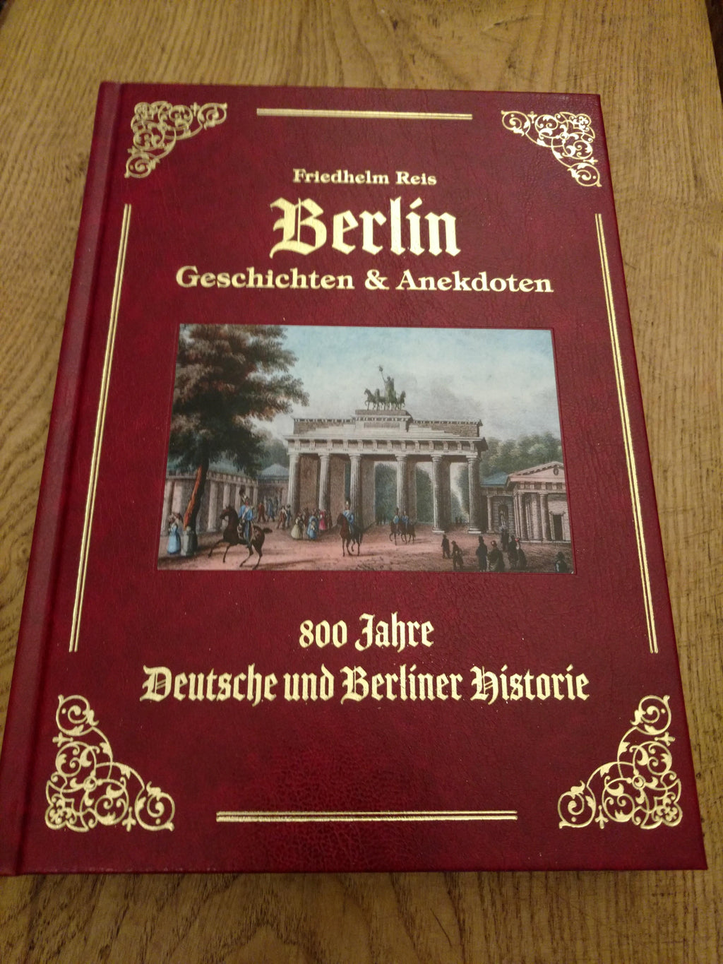 Berlin Geschichten & Anekdoten -Exzellenz Ausgabe -Ledereinband mit Goldprägung