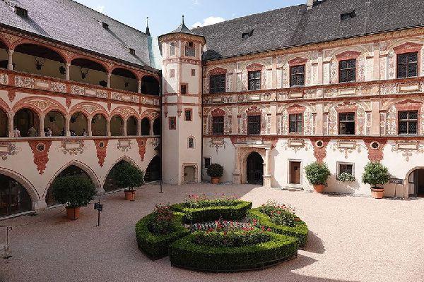 Die schönsten Tiroler Burgen und Schlösser